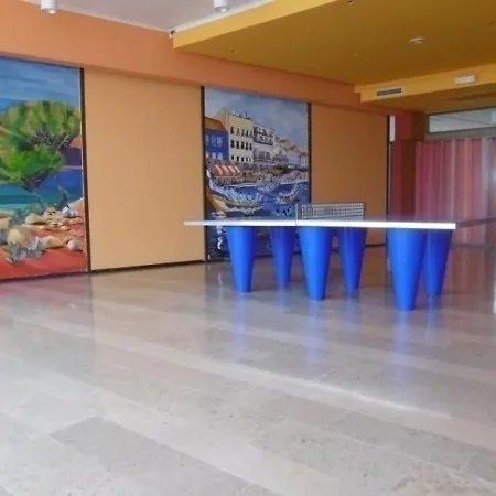 - 4 Pers, 26 M2, 1/0 2 Apartamento *